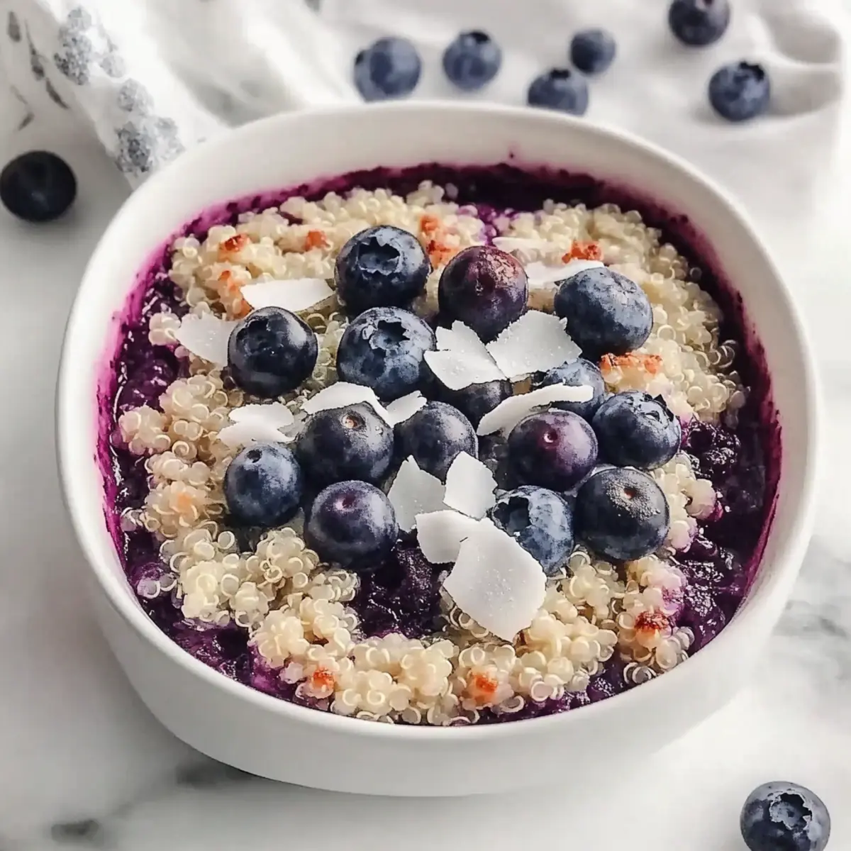 Blueberry Quinoa Breakfast Bake tf0yto