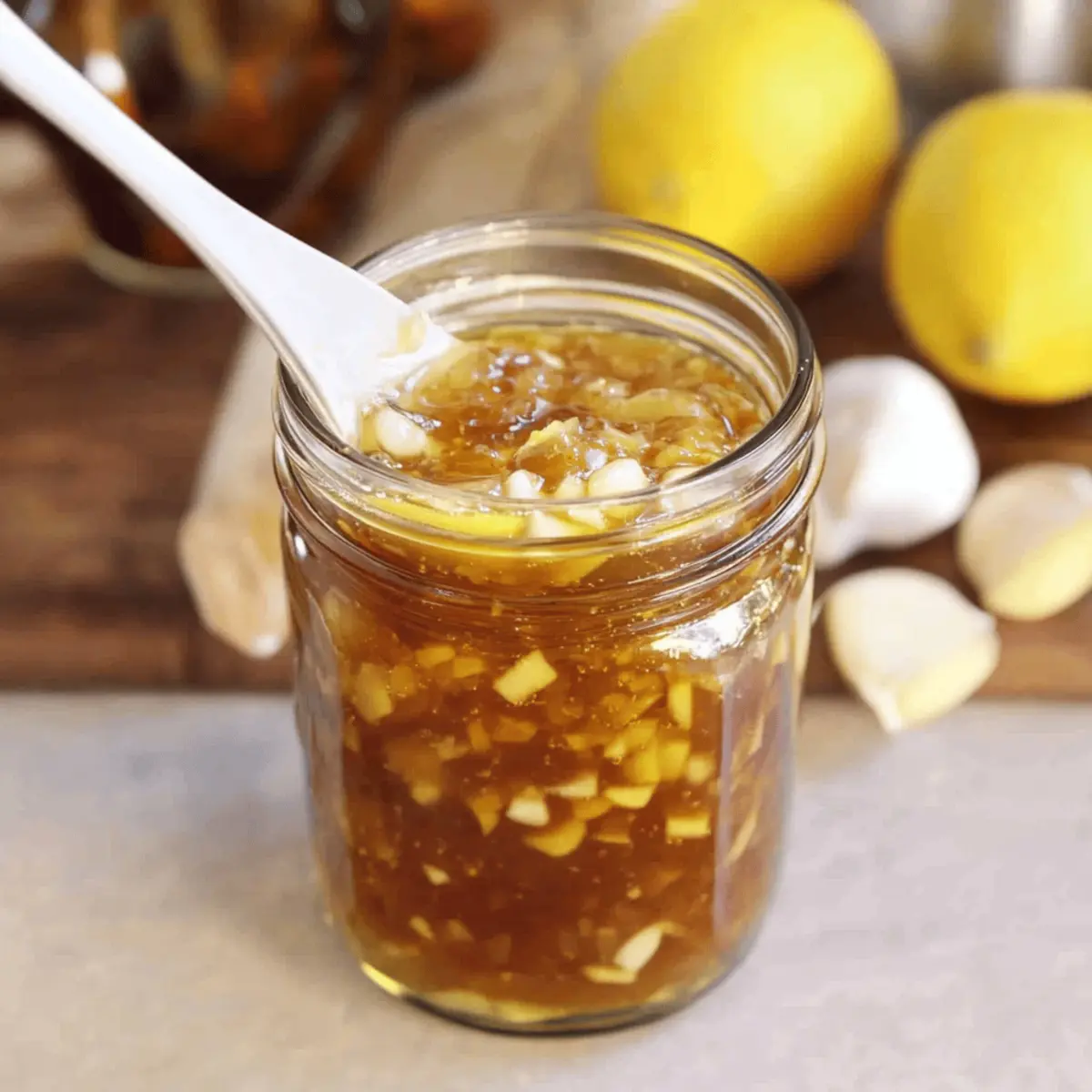 Cough Syrup With Honey Ginger and Garlic j33inj