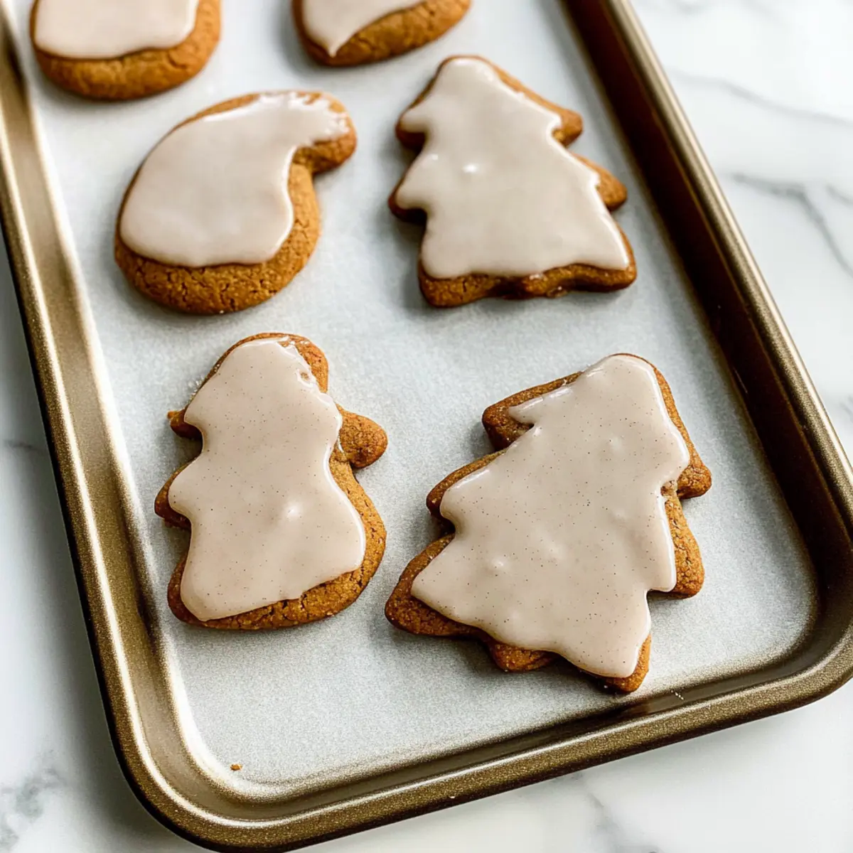 Irresistible Gingerbread Cookies with Cinnamon Icing Delight 2 361744eb dcb1 49de a896 5060389002ccbl awmnzd