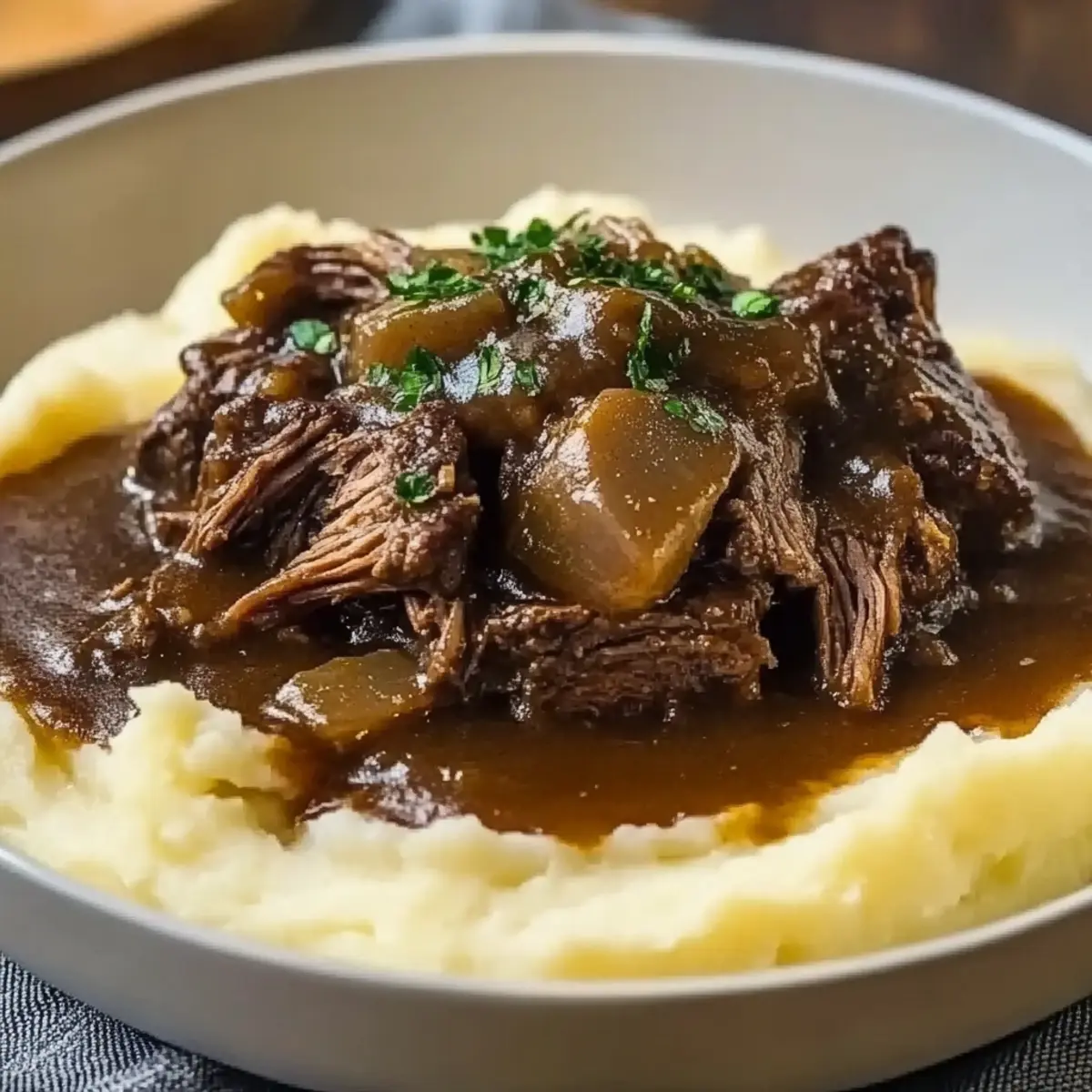 Slow Cooker Beef Manhattan: Cozy Comfort in Every Bite 4 Slow Cooker Beef Manhattan